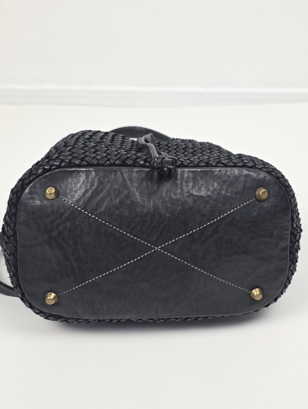 Valentina Woven Leather Bucket Purse Black - Picture 7 of 13